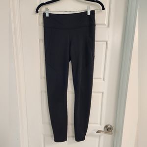 Patagonia centered leggings small
